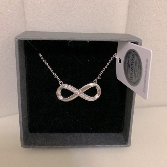 Nic&Syd Infinity Necklace - Picture 2 of 2